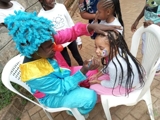 Kids corner, bouncing castles, clowns, facepainting, cotton candy, balloon modeling